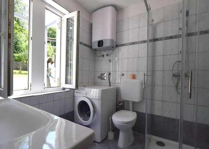 Pesja By Interhome Apartment Omisalj