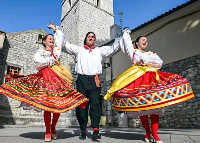 Appartement Pesja By Interhome *